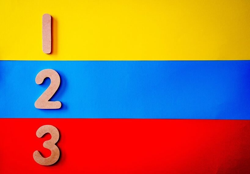 heliocircuit tracking numbers listed